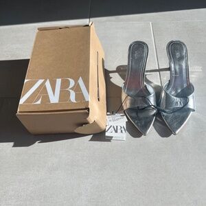 BRAND NEW  ZARA HEELED METALLIC LEATHER MULES - SIZE 5 US - TAGS ATTACHED